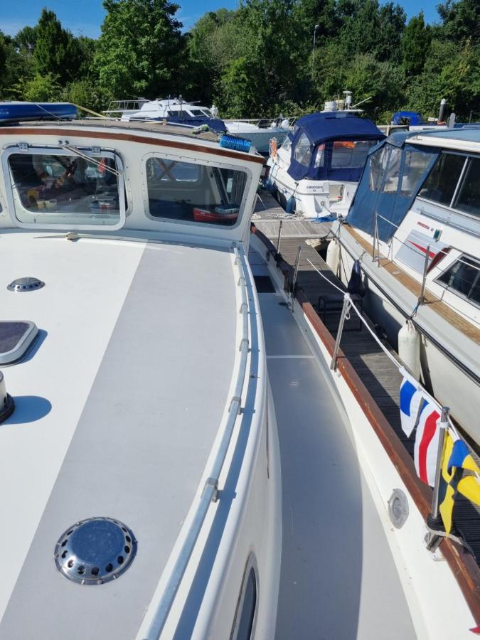 Traditional Boat Hotel Thorpe  Exterior foto